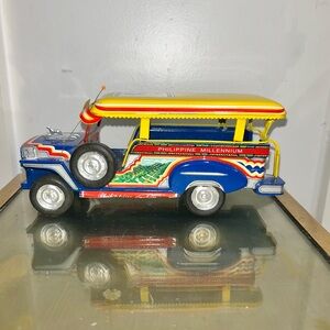 Philippine JEEPNEY - Die Cast Metal By Pro -Mite